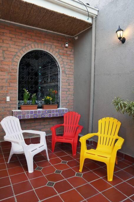 Nueva En San Antonio Cali, La Casa De Tona Villa Exterior photo